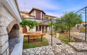 Gorgeous Home In Jadreski With Kitchen